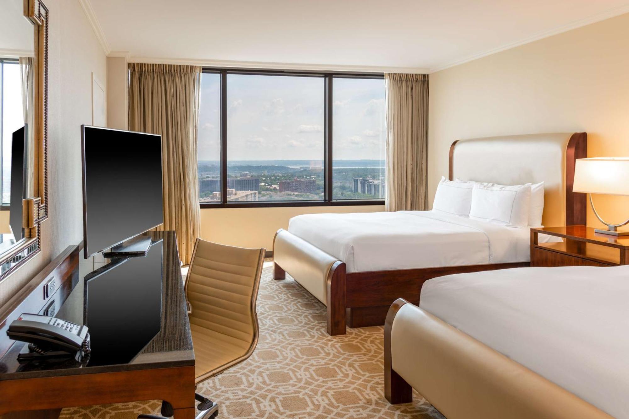 Hilton Alexandria Mark Center Exterior foto